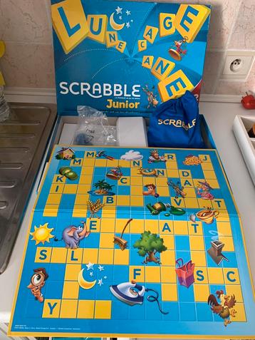 SCRABBLE JUNIOR, Enlèvement ou Envoi, Comme neuf