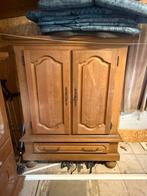 Lichte Eiken kasten, Ophalen