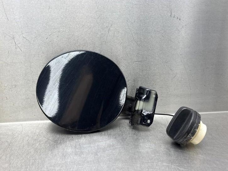 TRAPPE D'ESSENCE Mazda 2 (DJ / DL) (01-2014/02-2018), Autos : Pièces & Accessoires, Carrosserie & Tôlerie, Mazda, Utilisé