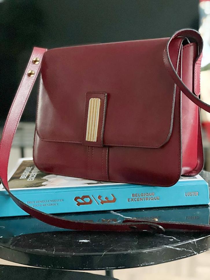 Handtas delvaux - vintage, Handtassen en Accessoires, Tassen | Damestassen, Gebruikt, Handtas, Rood, Ophalen of Verzenden