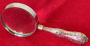 Ancienne Loupe de Bureau en Argent