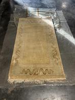 Tapis Orient Népalais, Maison & Meubles, Ameublement | Tapis & Moquettes, 150 à 200 cm, Enlèvement, Utilisé, 50 à 100 cm