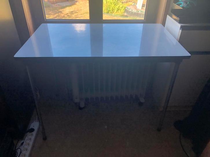 Vintage leuke tafeltjes (2 stuks), Antiek en Kunst, Curiosa en Brocante, Ophalen