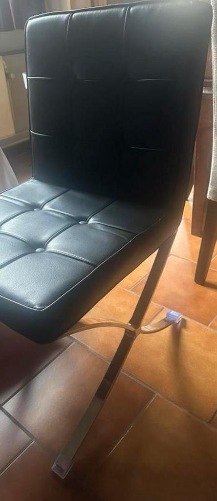 8 supermooie stoelen - NIEUW, Huis en Inrichting, Stoelen, Nieuw, Vijf, Zes of meer stoelen, Overige materialen, Zwart, Ophalen