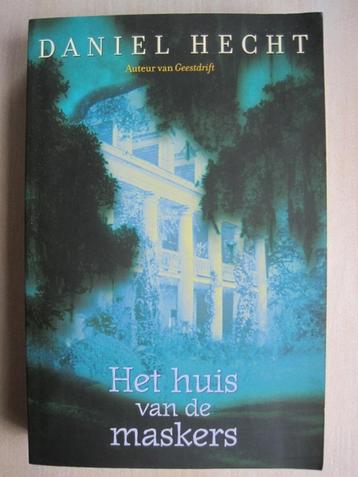331 - Het huis van de maskers - Daniel Hecht beschikbaar voor biedingen