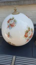 SUPERBE SUSPENSION VINTAGE ('60) OPALINE FLORAL GLOBE XXL, Enlèvement ou Envoi