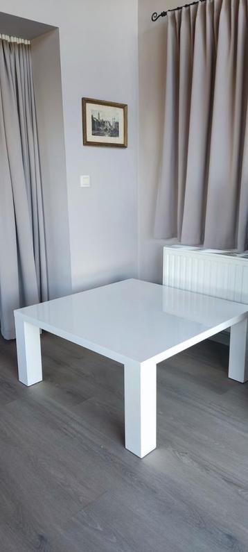 Salontafel, wit, als nieuw beschikbaar voor biedingen