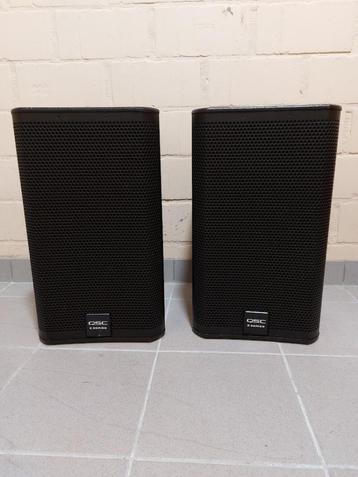 QSC E10 Speakers + Yokes beschikbaar voor biedingen