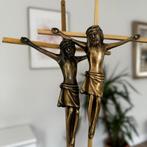Deux crucifix muraux vintage, Antiquités & Art, Enlèvement ou Envoi