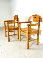 2 grenen stoelen met armleuning by R. Daumiller, Huis en Inrichting, Stoelen, Twee, Bruin, Scandinavisch, Ophalen of Verzenden