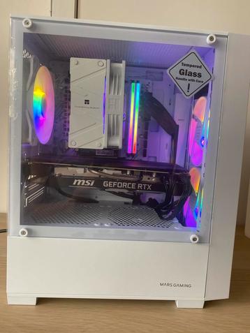 Pc gaming blanc rtx beschikbaar voor biedingen