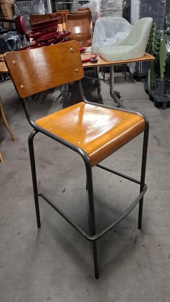14 satelliet horeca originals student school vintage retro, Maison & Meubles, Tabourets de bar, Bois, Métal, Enlèvement ou Envoi