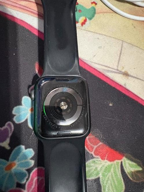 Apple watch series 5, Handtassen en Accessoires, Smartwatches, Gebruikt, iOS, Zwart, Afstand, Calorieverbanding, Conditie, GPS