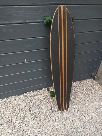 Longboard beschikbaar voor biedingen