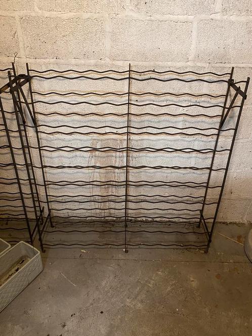 2 casier à vin RIGIDEX France vintage, 100 bouteilles chacun, Huis en Inrichting, Woonaccessoires | Wijnrekken, Zo goed als nieuw