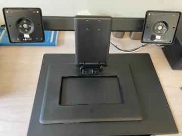 HP Dubbele monitorstandaard voor 24 inch monitoren beschikbaar voor biedingen