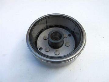 Honda VF500C vliegwiel VF 500 Magna rotor flywheel PC13 V30 beschikbaar voor biedingen