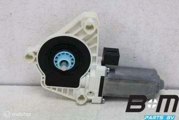 Raammotor rechtsvoor VW Golf 7 5drs FL 5Q4959802B beschikbaar voor biedingen