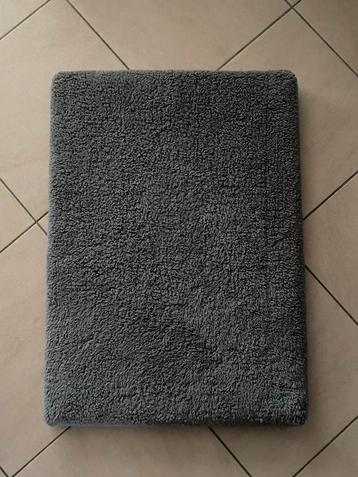 Beeztees orthopedisch bench kussen 78x55 beschikbaar voor biedingen