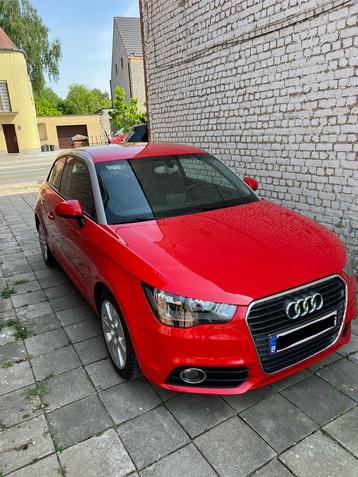 Audi A1 1.6 S Tronic AUTOMAT 105.000Km Essence GPS, Autos, Euro 5, A1, Carnet d'entretien, Noir
