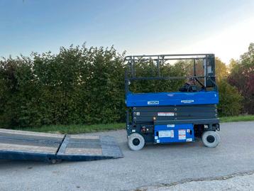 elektrische schaarlift aichi SV08 beschikbaar voor biedingen