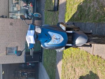 Kymco agility beschikbaar voor biedingen