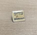 PIN - FOOTBALL CLUB - BRUNEHAUT - VOETBAL, Verzenden, Gebruikt, Sport, Speldje of Pin