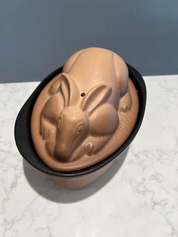 Gietijzeren ovenschaal Konijn 23 cm heel goed beschikbaar voor biedingen