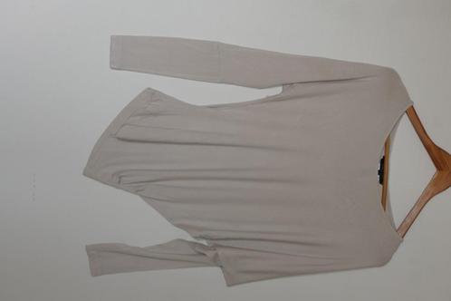 t-shirt BCBG Maxaria: small, Kleding | Dames, T-shirts, Zo goed als nieuw, Maat 36 (S), Beige, Lange mouw, Ophalen of Verzenden