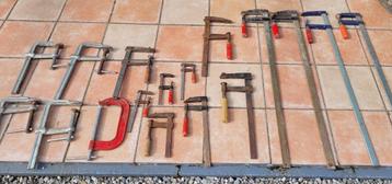 17 Serre-joints beschikbaar voor biedingen