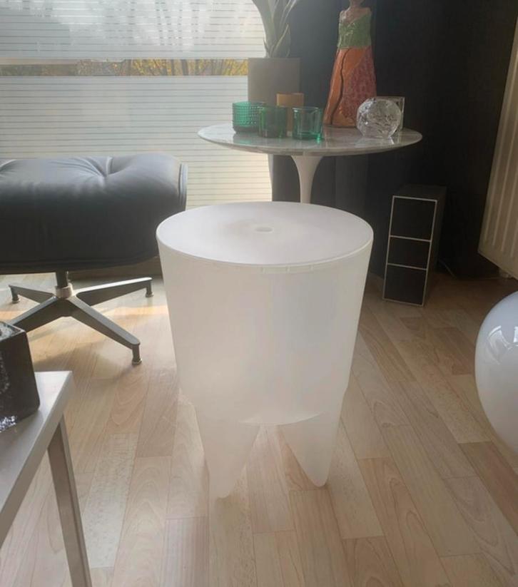 Transparant Originele Philippe Starck design hocker / stool, Huis en Inrichting, Krukjes, Zo goed als nieuw, Ophalen of Verzenden