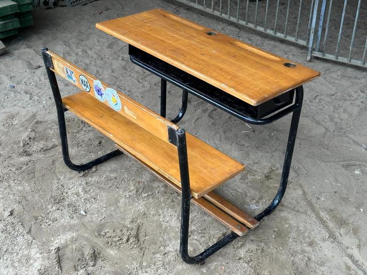 Vintage schoolbank voor 2 kindjes, Antiek en Kunst, Antiek | Meubels | Stoelen en Sofa's, Ophalen