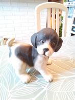 Petit chien en forme de posture, Collections, Enlèvement