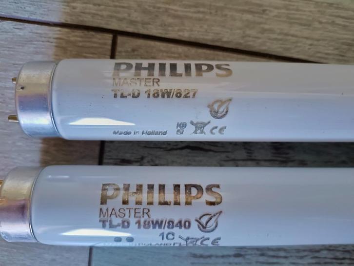 2 Philips Master TL-D 18W neonlampen van 59 cm, Doe-het-zelf en Bouw, Elektriciteit en Kabels, Gebruikt, Overige typen, Ophalen