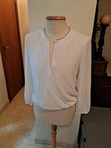 Millenium witte blouse Small beschikbaar voor biedingen