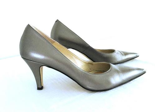 NINA FIARUCCI goud- brons- zilverkleurige pumps - zo goed al, Vêtements | Femmes, Chaussures, Comme neuf, Escarpins, Autres couleurs