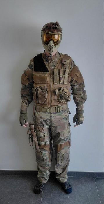Invader gear  beschikbaar voor biedingen