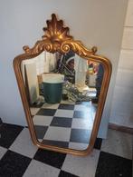 Miroir doré antique, Enlèvement