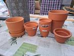 Lot de pots en terre cuite + 1 soucoupe neuf. 5€ le lot, Ophalen, Nieuw