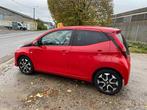 Toyota Aygo 1.0i VVT-i x-style, Autos, Rouge, Achat, 998 cm³, Euro 6