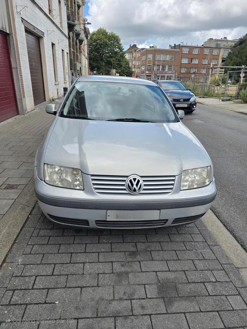 Vw bora 2003 avec 110 000 km réels !, Auto's, Volkswagen, Particulier, Bora, Benzine, Ophalen