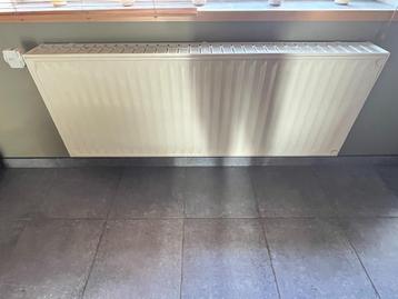 radiateur def type 33 +- 4200w, 800 watts ou plus, Enlèvement, Utilisé, 150 cm ou plus