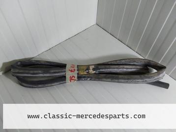 Rubbersofttop achterzijde Mercedes SL-klasse R107 1077710098 beschikbaar voor biedingen