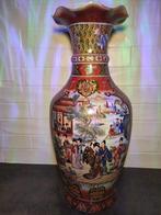 Grote Chinese of Japanse vaas, Ophalen