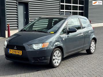 Mitsubishi Colt 1.1 Inbusines , Airco beschikbaar voor biedingen