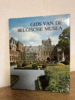 Gids van de Belgische musea - Meddens -, Boeken, Ophalen of Verzenden