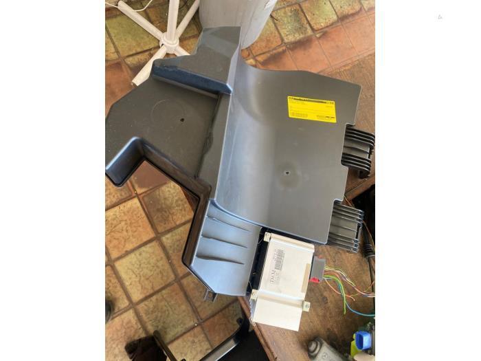 Radio versterker van een Citroen DS3, Auto-onderdelen, Elektronica en Kabels, Citroën, Gebruikt, 3 maanden garantie, Ophalen of Verzenden