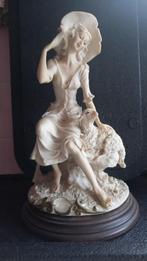 Biscuit beeldjes, Collections, Statues & Figurines, Comme neuf, Enlèvement ou Envoi