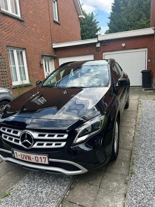 Mercedes GLA 180 Automaat Benzine – 2019 – Showroomstaat, Auto's, Mercedes-Benz, Particulier, GLA, Benzine, Automaat, Ophalen