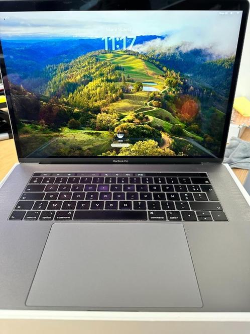 MacBook Pro A1990 (15", 2018), 512GB SSD, 16G RAM - Touchbar, Informatique & Logiciels, Apple Macbooks, Utilisé, MacBook, 15 pouces